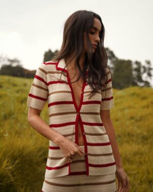 KNIT TOP WITH CONTRAST STRIPES